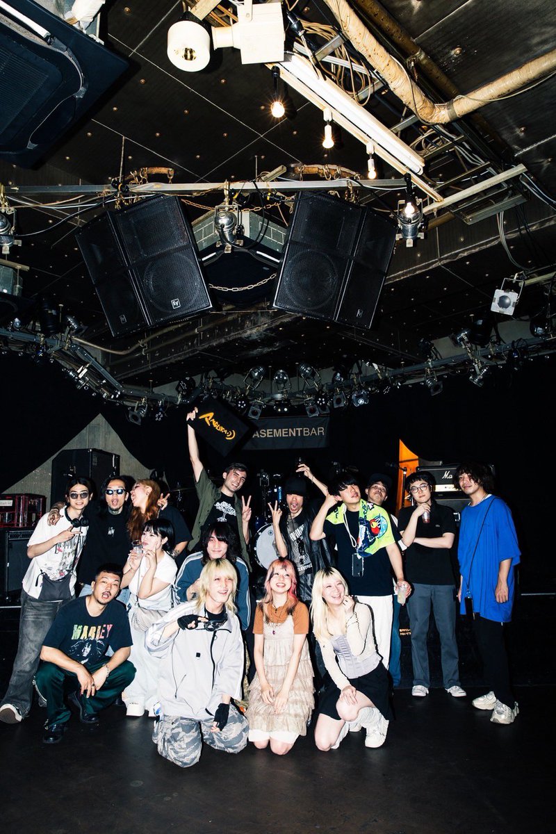 THE LUM下北沢BASEMENT BARありがとうございました！楽しかった！次のライブも決まってるのでもっとブラッシュアップしてく！