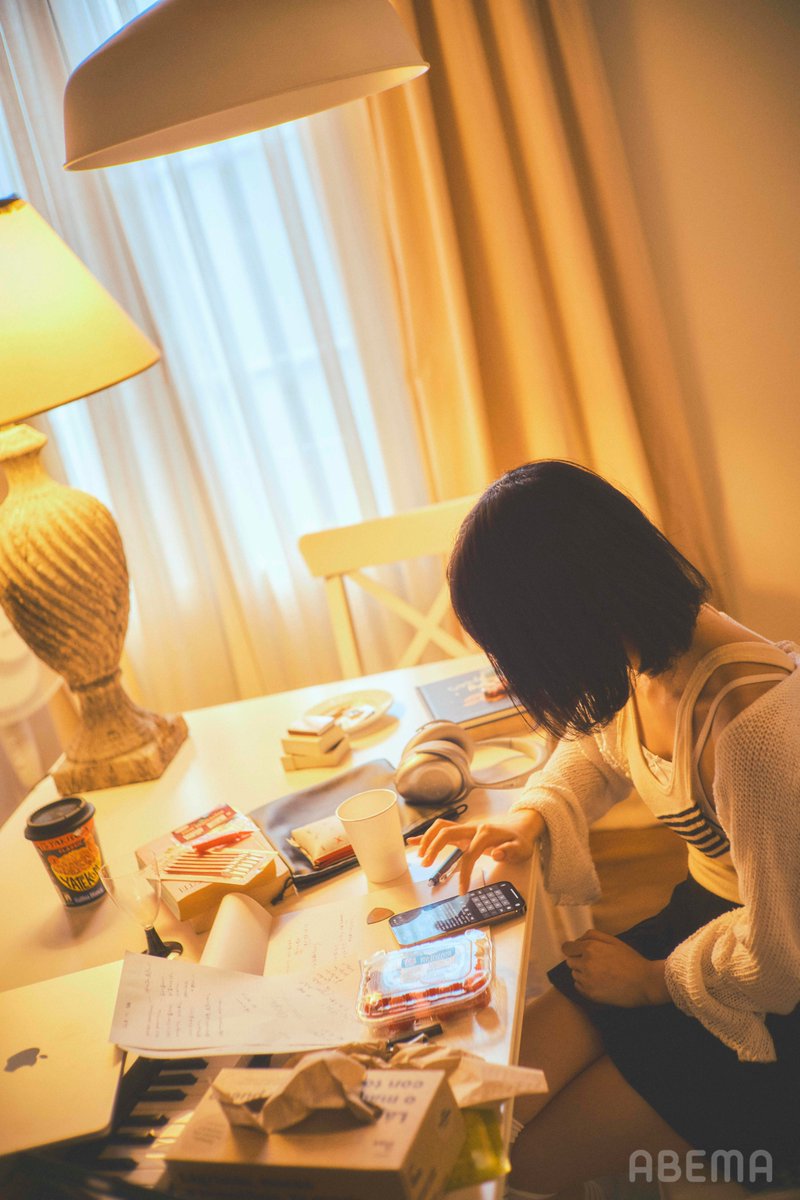 明日夜9時~特番無料放送📺
Word is ZUTOMAYO？ -ずっと真夜中でいいのに。非効率と孤独-
abema.go.link/a7EE7

☑️ずとまよの新曲が異国の地で誕生⁉️
ボカロP・100回嘔吐との制作合宿に初密着

☑️ずとまよにとって、ことばとは？
未完の傑作、サグラダ・ファミリアを前に
ACAねさんは何を語るのか…