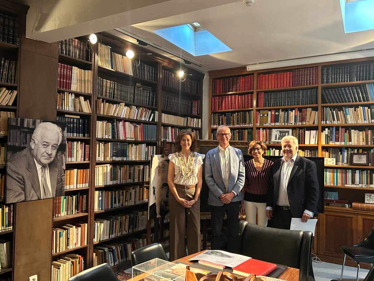 Fundación Juan José López-Ibor tweet media