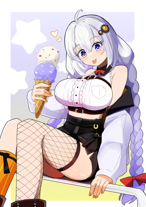 アイス食べるあかりちゃん