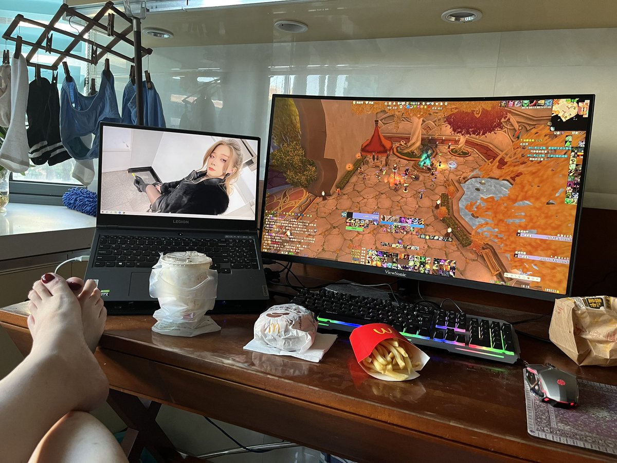 感谢可可请吃麦麦，在这疯狂星期四给予KFC致命一击，麦门永存<a href="/Keerrke/">接收端K</a>