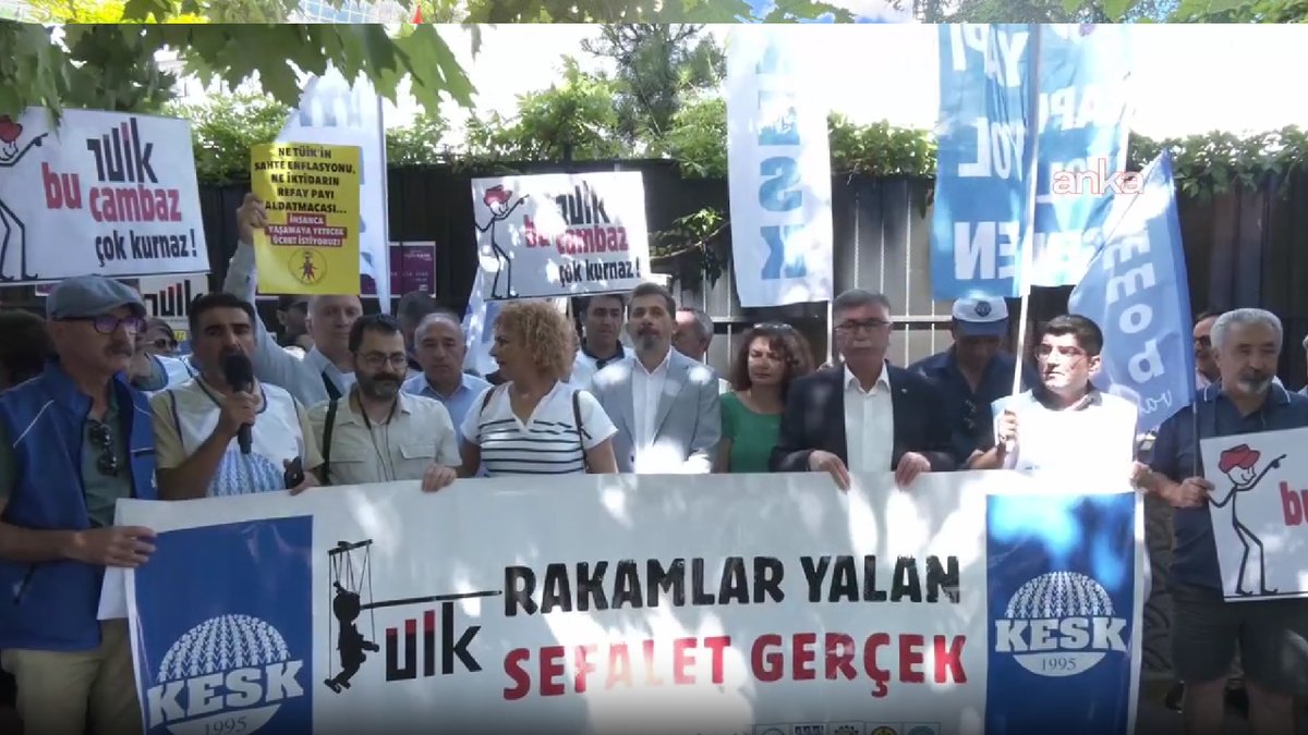 TÜİK'in enflasyon verilerine tepki KESK'ten tepki: 'Bunca yoksulluğa, sefalete rağmen geçim mücadelesi veren milyonları yok sayıyorlar'
cumhuriyet.com.tr/calisma-yasami…