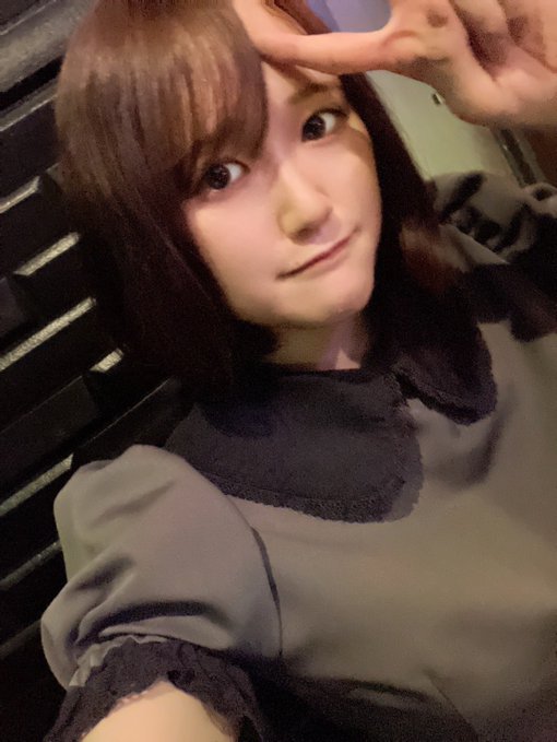 LOOP秋葉原メイド&ダーツバーのツイート