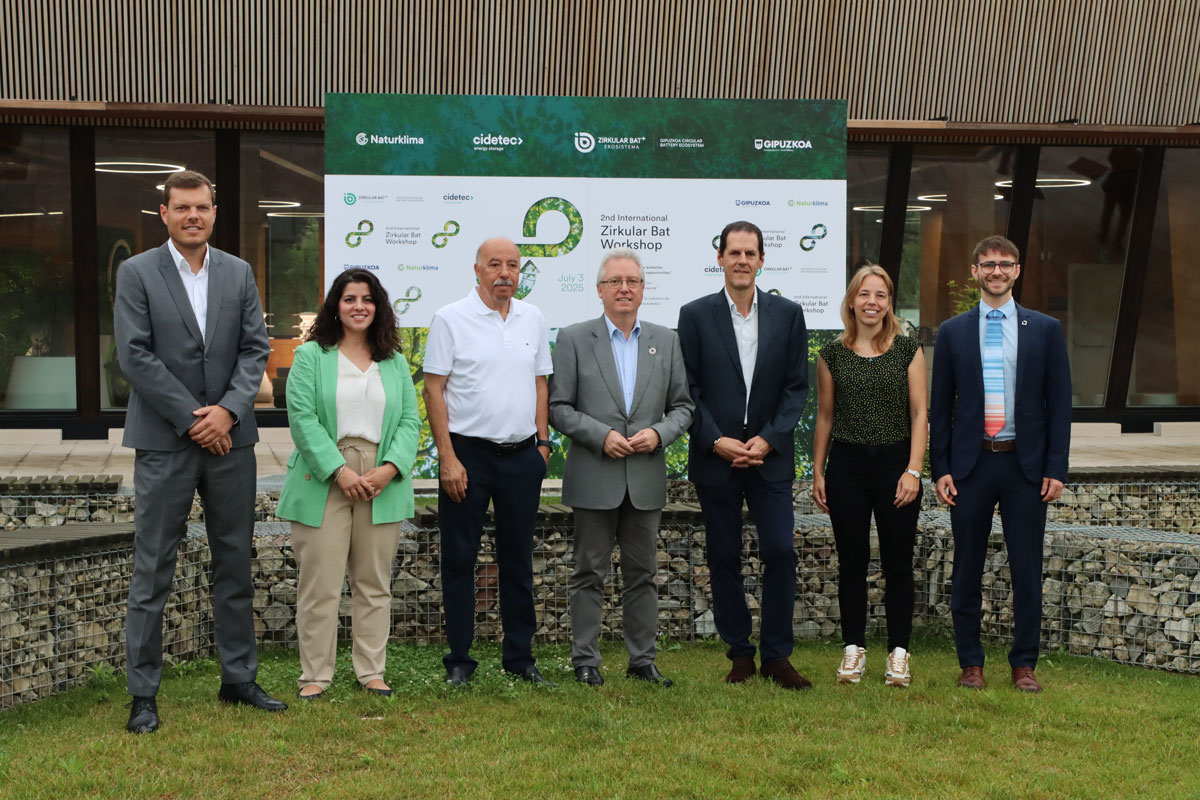 CIDETEC_'s tweet image. 🔋🌳The Department of Sustainability of the Gipuzkoa Provincial Council, #CidetecEnergyStorage and @NaturKlima, held the #ZirkularBat Workshop today in Donostia: The Circular Economy in the Battery Industry: Challenges and Opportunities.

🖇️labur.eus/tenjptm7

 #GreenFuture