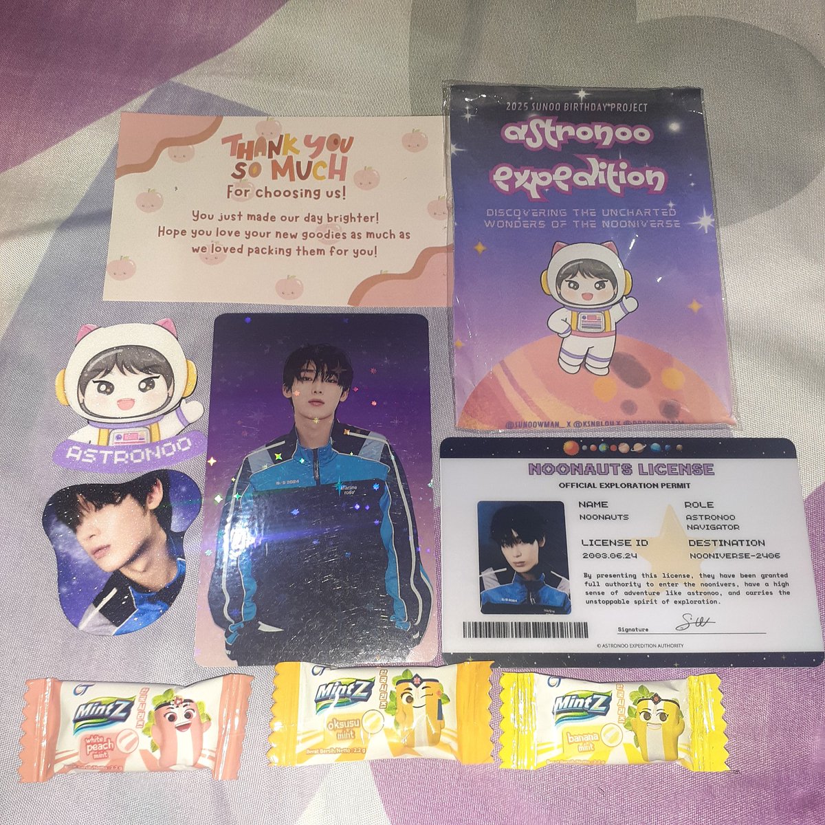 hicutesunoo's tweet photo. astronoo akhirnya mendarat di rumahku 😍⭐🚀 terima kasih banyak buat giftnyaa @smnforsn @sunoowman_ @ksnblou @ddeonunakim 🥺💜💜 suka bangett gemesss 🫶🏻✨ https://t.co/x5UOvM686g
