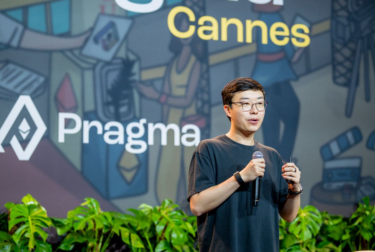 ETHGlobal (@ethglobal) on Twitter photo Despite $27.6T in stablecoin transfers, less than 0.01% are encrypted.
<a href="/1HowardWu/">howardwu.aleo π¦</a>, founder of <a href="/ProvableHQ/">Provable π¦</a> & <a href="/AleoHQ/">Aleo</a> believes that privacy is the final frontier for crypto's mainstream adoption.
He introduces the first truly private + programmable blockchain with new primitives Despite $27.6T in stablecoin transfers, less than 0.01% are encrypted.
<a href="/1HowardWu/">howardwu.aleo π¦</a>, founder of <a href="/ProvableHQ/">Provable π¦</a> & <a href="/AleoHQ/">Aleo</a> believes that privacy is the final frontier for crypto's mainstream adoption.
He introduces the first truly private + programmable blockchain with new primitives