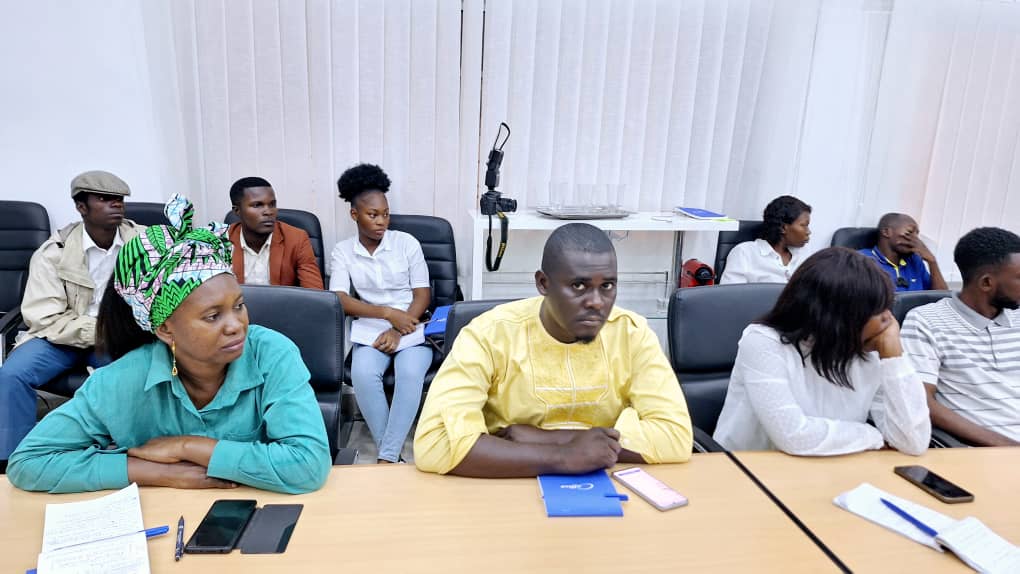 Du 30 juin au 4 juillet à #Brazzaville, <a href="/CongoUnfpa/">UNFPA Congo</a> forme 30 journalistes pour une couverture inclusive de la #SSR, du #VIH, du #handicap et des #VBG

Objectif : briser les tabous, changer les récits, informer avec éthique

#MédiasEngagés #DroitsHumains #SSR #StopVBG #UNFPA_Congo