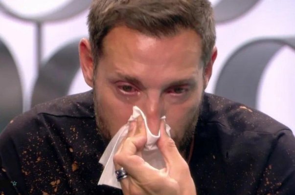 T está saliendo de momento bien todo pero tranquilo llegará otra vez tú momento solo es tiempo al tiempo