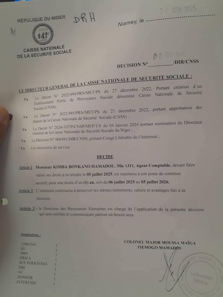 aboubacarybarma's tweet photo. #Niger #CNSS
Le Collectif des #Syndicats de la CNSS conteste la #prolongation de service d'un agent comptable admis à faire valoir ses droits à la #retraite et dont "l'absence n'impacte en rien le fonctionnement de l'institution". 
#SNASS #STRASS #SAASS https://t.co/PbjQUxeHoI