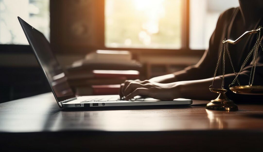 📜 El TSXG condena a una empresa a indemnizar a una trabajadora con 1.500 euros por vulnerar su derecho a la desconexión digital durante su baja médica. ... tlbgo.com/s/8pnb79a0gz