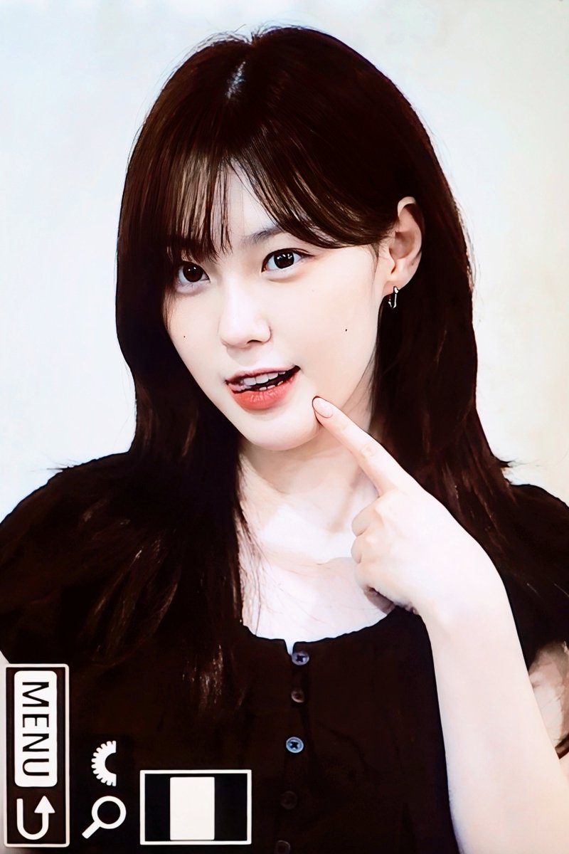 pure_0426's tweet photo. 250703 경청

오랜만이야🩵
#케플러 #Kep1er
#김채현 #CHAEHYUN #チェヒョン https://t.co/g24uV6oKIL