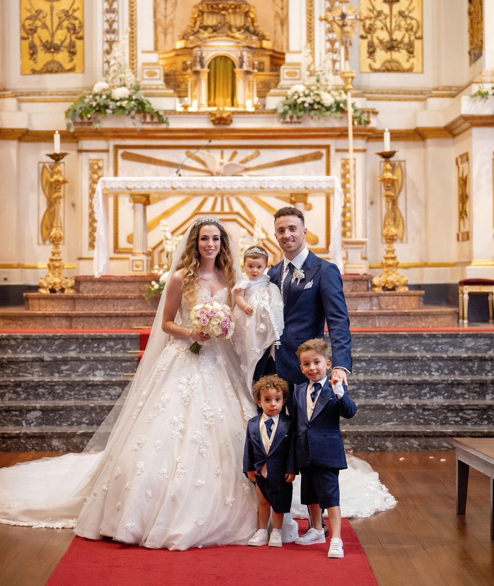 Only seven days ago this beautiful photo was taken with his Family.

It’s devastating news to hear about Diogo Jota and his brother. Life can be so cruel at times.  It can all just be over in seconds. He wasn’t just a great footballer he was also a Father, Husband and son. 

My