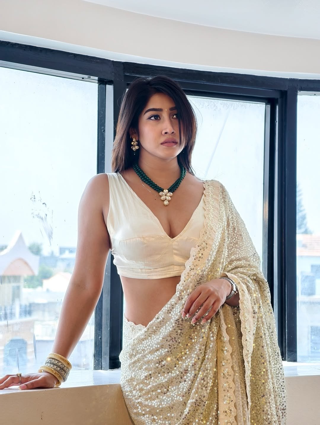 Gu7Vb3LW4AAq-Gh?format=jpg&name=large