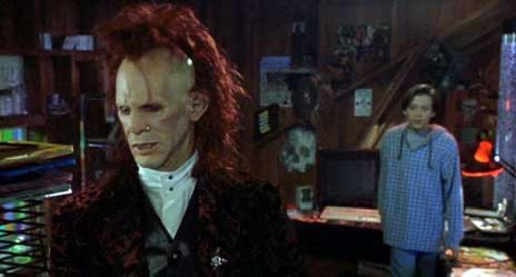 Kathy Griffin came out in public the other day looking pale with crazy hair! 👀 

I knew she reminded me of someone but wasn’t sure until now, I just figured it out!

She reminded me of Trickster from the 90’s movie Brain scan with Eddie Furlong! 😅
