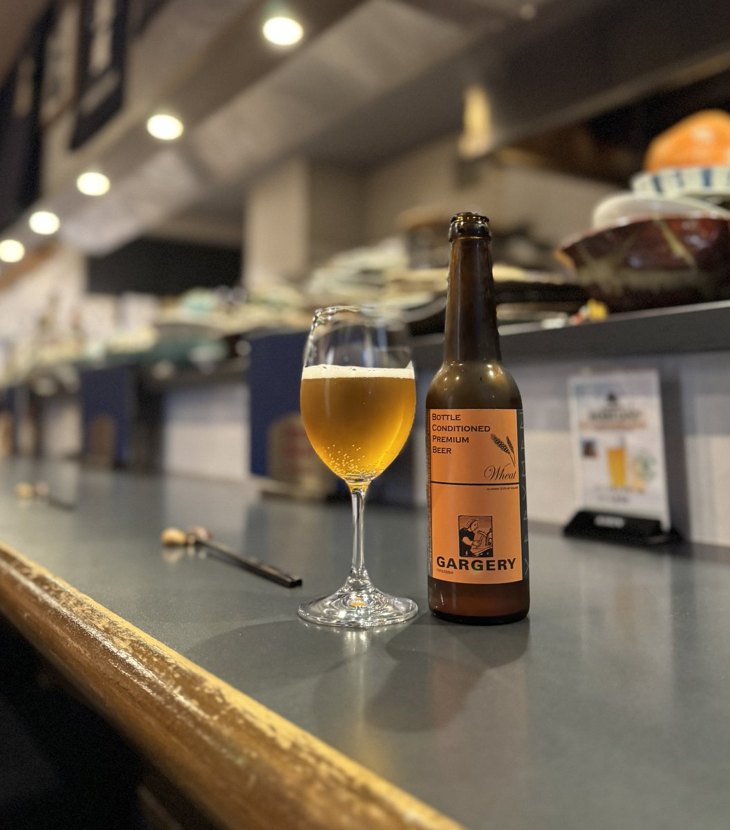 今日も暑かった〜😆💦すこーし過ごしやすくなった時間にオヤジは街に出る‼️今宵のスタートは大塚のご馳走酒場、ぐいのみ大❣️水茄子にガージェリーウィートだなんて、涼しげなペアリングで猛暑もなんのその🎶