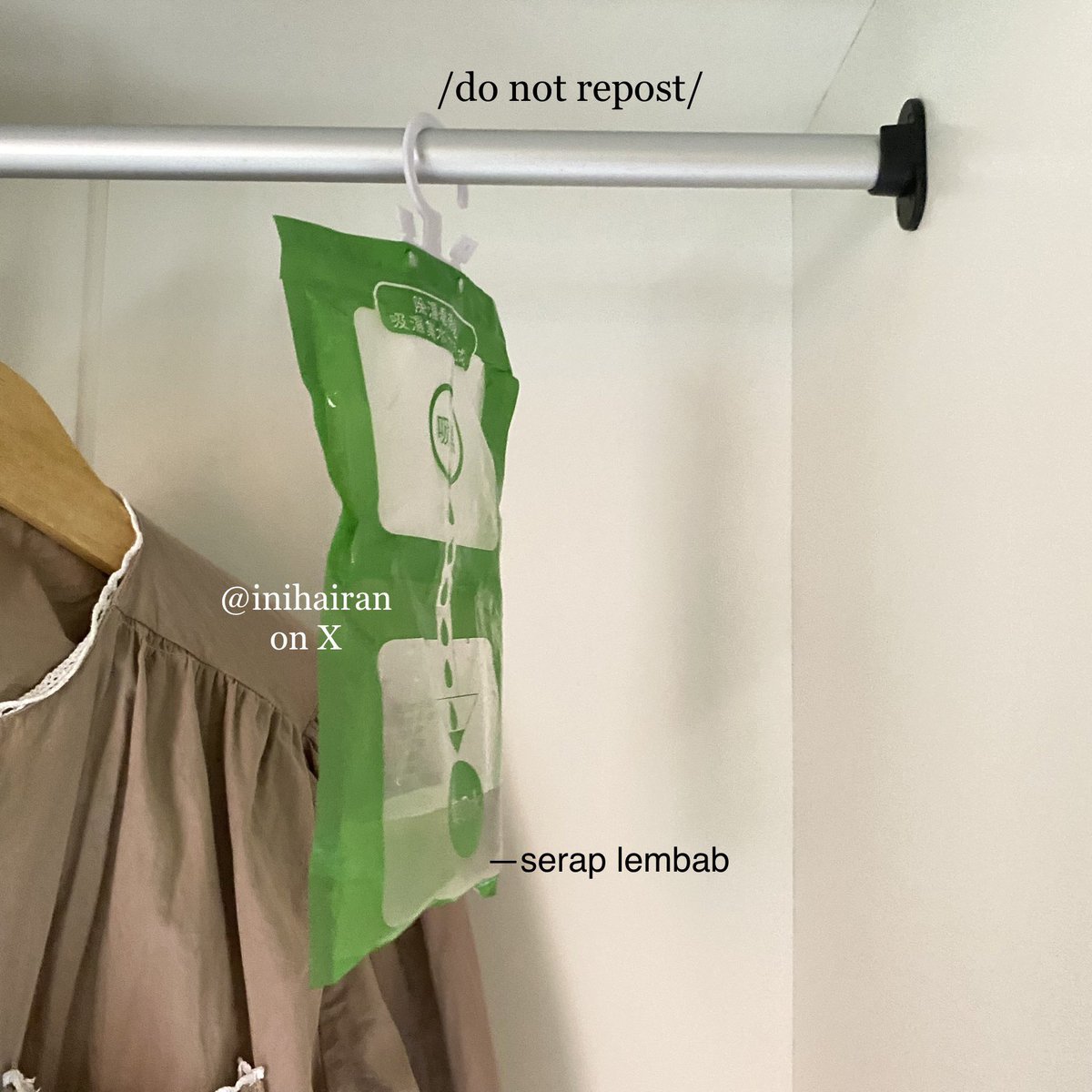 modal 4ribu buat kamar lembab

from this                            to this
