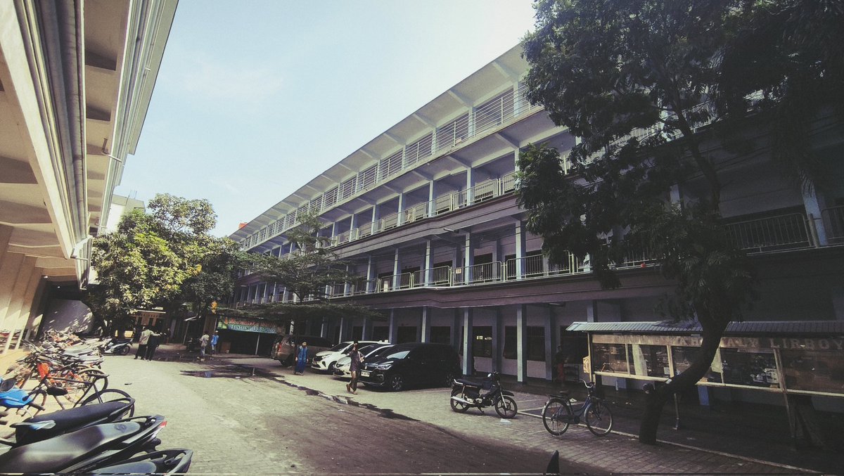 Kangen yang sembuh, meski besok kembali tumbuh.