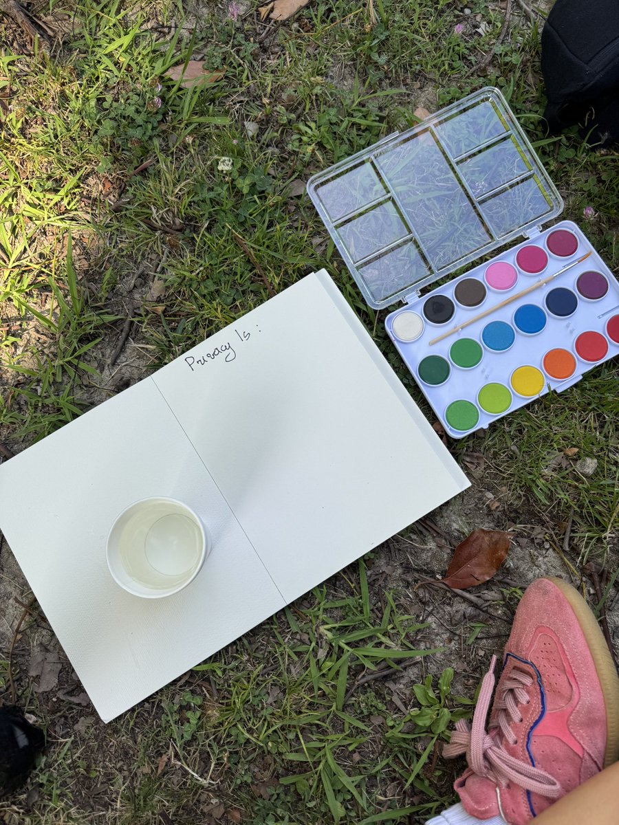 good conversations all around! and a fun little painting session 👩🏻‍🎨