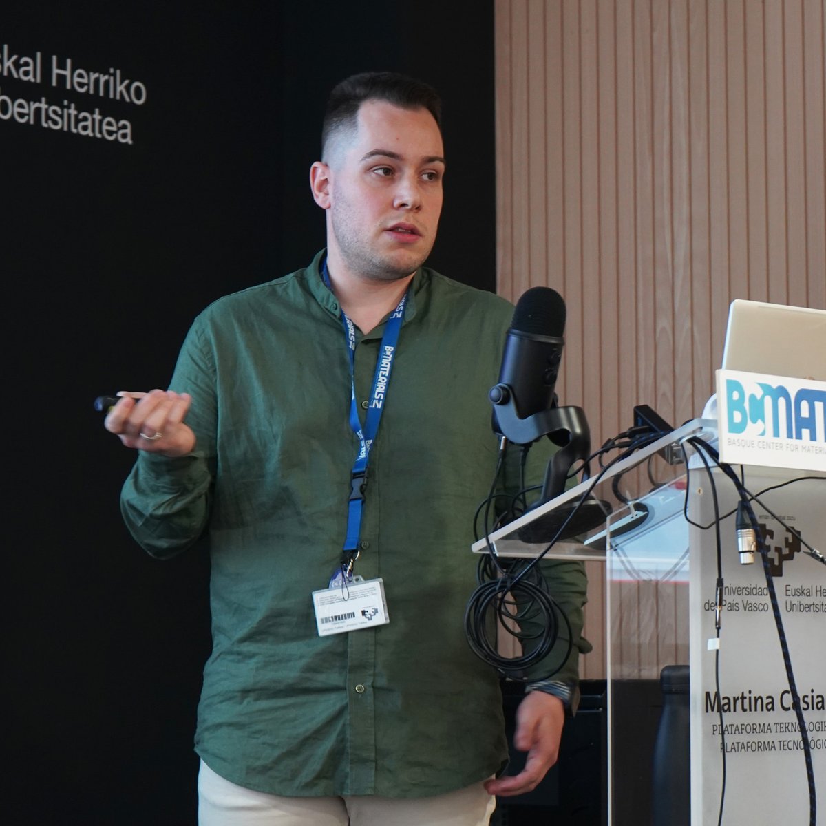 BCMaterials's tweet image. Cristian Mendes-Felipe, #MSCA post-doc researcher's fornightly seminar on #photopolymerization, adressing its applications in #energy, #biomedicine, #electronics, #additivemanufacturing plus advantages and current challenges. Congratulations, Cristian on this great presentation!