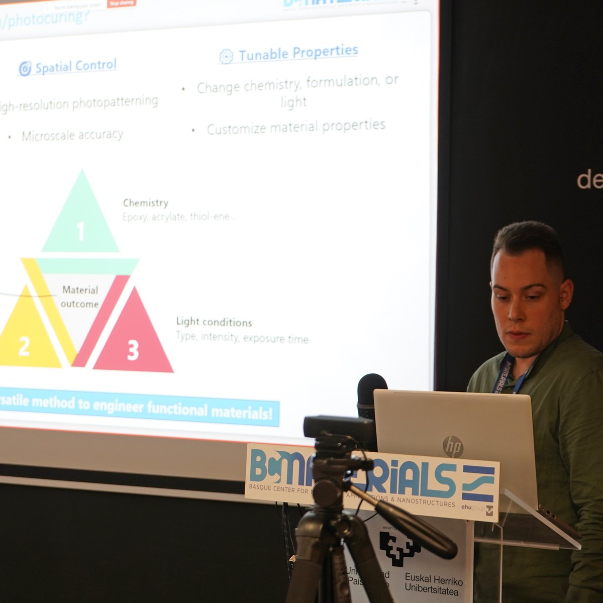 BCMaterials's tweet image. Cristian Mendes-Felipe, #MSCA post-doc researcher's fornightly seminar on #photopolymerization, adressing its applications in #energy, #biomedicine, #electronics, #additivemanufacturing plus advantages and current challenges. Congratulations, Cristian on this great presentation!