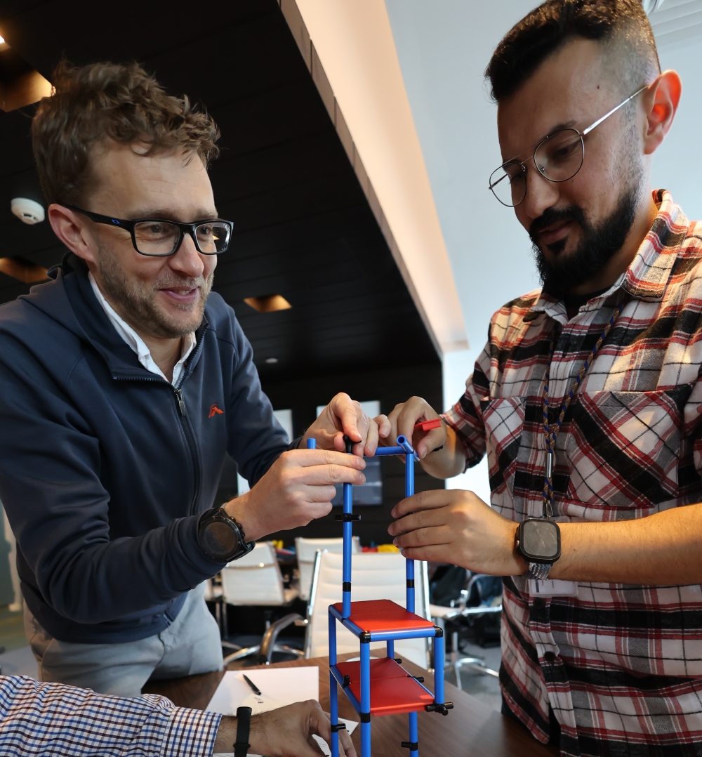 Drive deeper learning and develop real skills by combining MTa experiential activities and Six Thinking Hats

In this NEW Blog post we explain how 👇

zurl.co/ZMdHr
