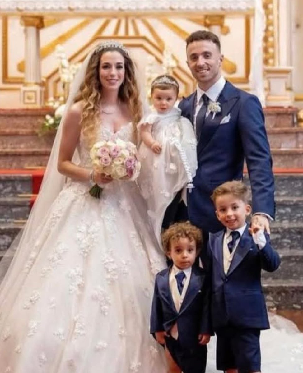 I think every <a href="/Wolves/">Wolves</a> fan is in shock at the tragic news about Diogo Jota. 

I was lucky enough to work alongside Diogo at a few events at Wolves and he was such a lovely, down to earth guy.

My thoughts are with his family, especially his parents. 

Rest in peace Diogo 💛