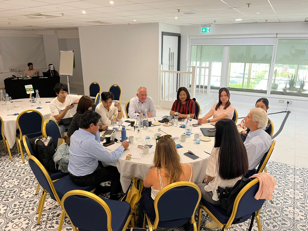 Yesterday, our LIF Global #InnovationLeaders experienced something new: in-person mentorship.

Following six months of digital support, entrepreneurs had the opportunity to meet their mentors face-to-face, strengthening their pitches and refining their business strategy.