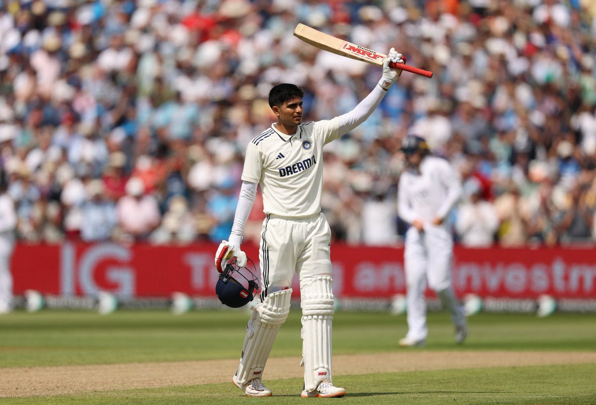 CAPTAIN GILL HITS A HISTORIC DOUBLE TON! 🔥

Becomes the first Asian skipper to smash a double hundred in SENA nations! 🇮🇳💯
