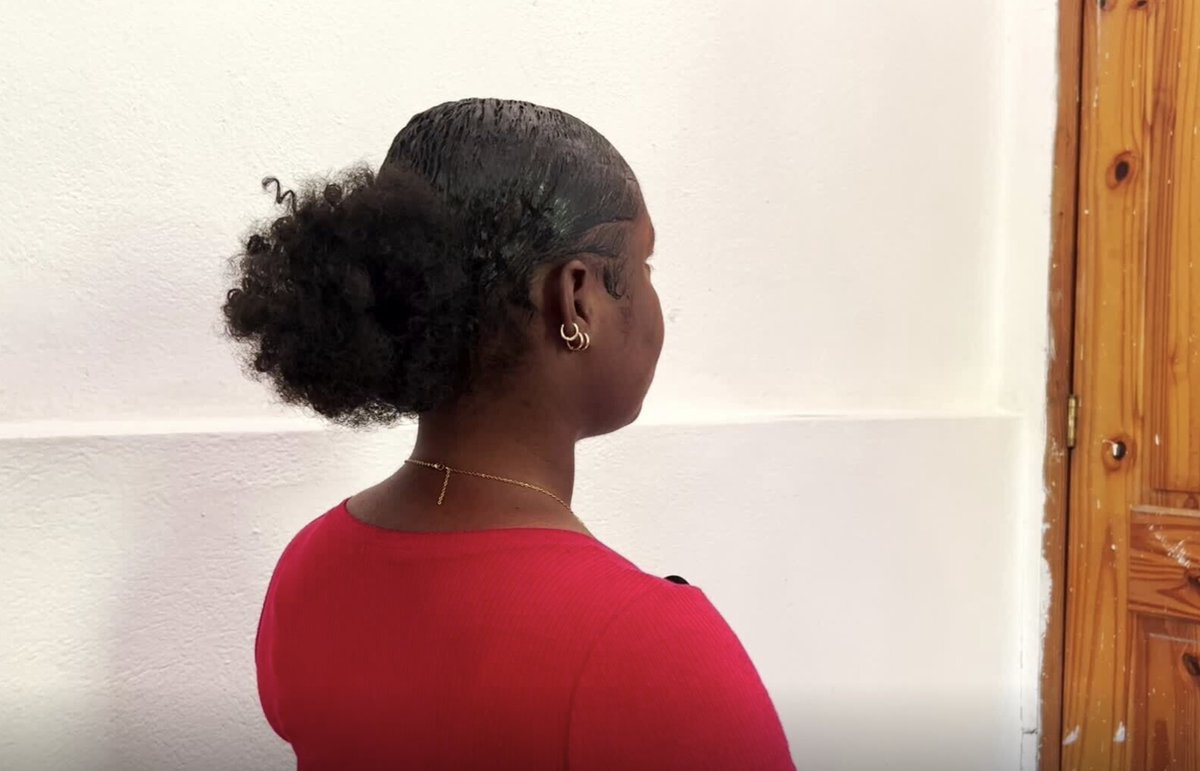 🇭🇹Children and young people are among the hardest hit by the violence in Haiti.

A 21-year-old orphan who lived with her uncle in Port-au-Prince told us how she lived under the control of criminal groups — until they killed her uncle and forced her to flee to Cap-Haïtien: