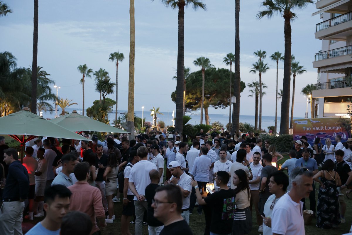stakingcircle's tweet image. What a night in Cannes 🇫🇷
Thanks to everyone who joined us at The Vault Lounge.