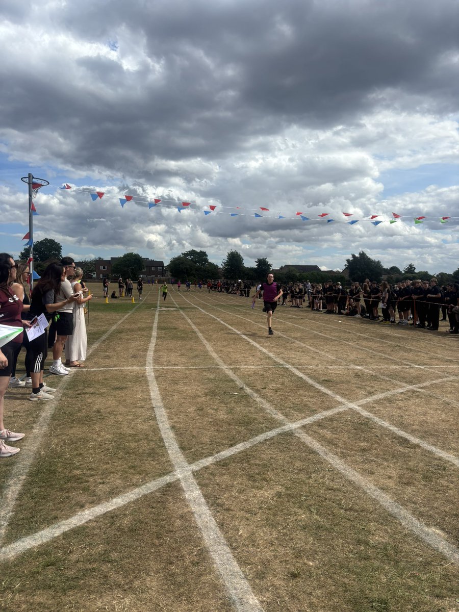 Year 9 2024 Relay Winners 🏆🏆🏆 <a href="/VictoryPEDept/">Victory PE Dept.</a> <a href="/VictoryAcad/">Victory Academy</a>