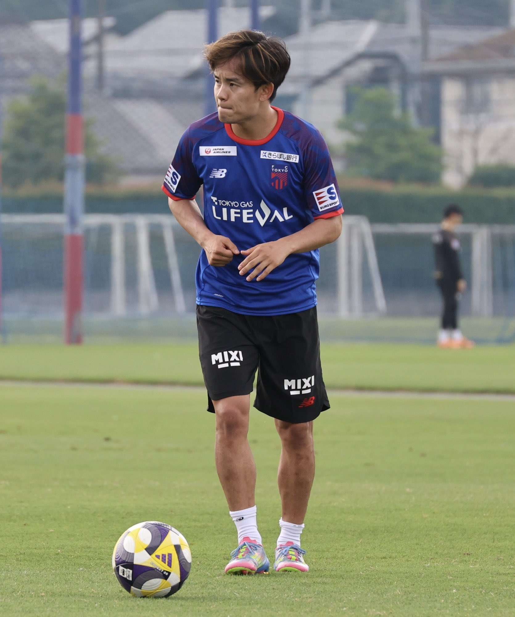 【小虎屋】久保建英 ⚽️ サッカー日本代表でスペインのレアル•ソシエダ所属の