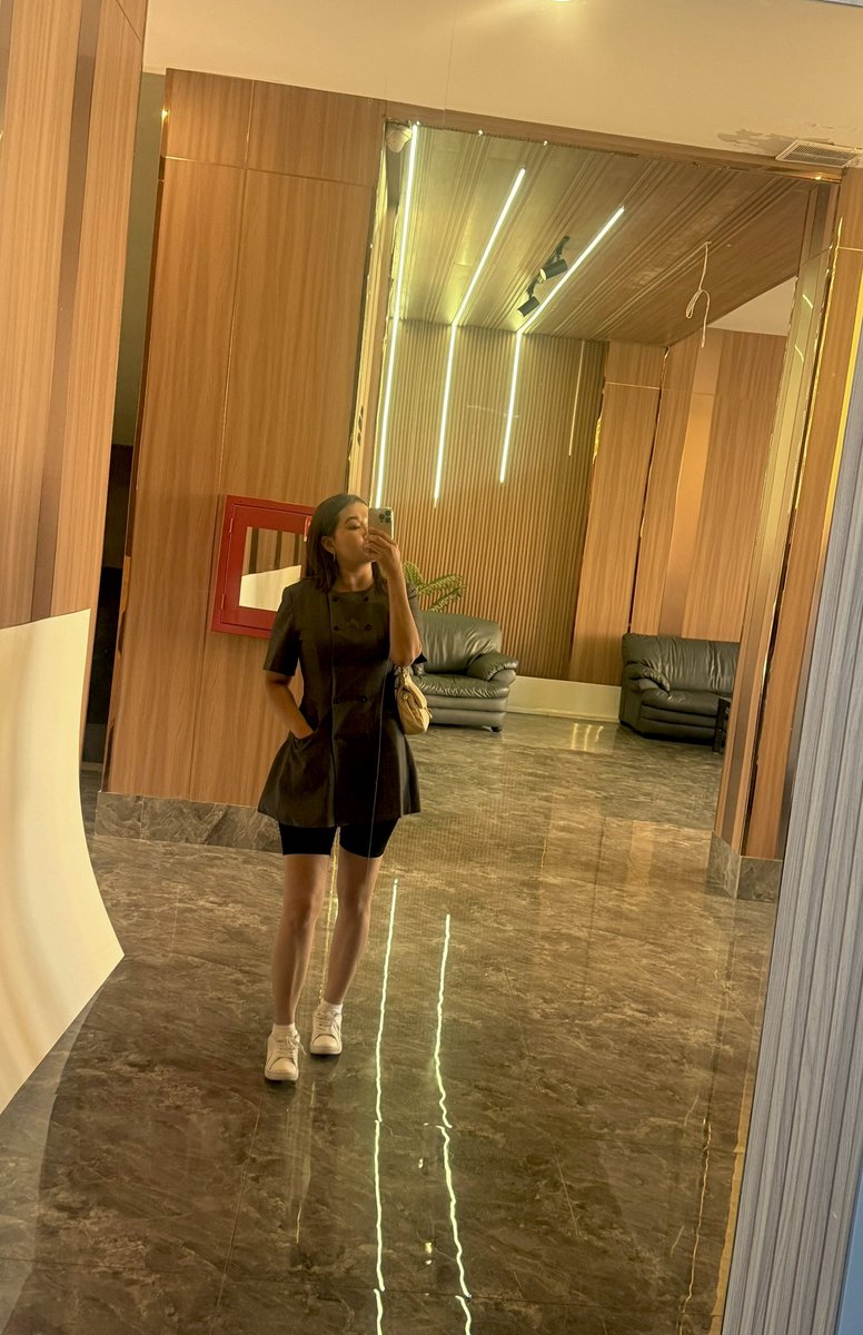 Амраад л байж баймаар байна жүү😅