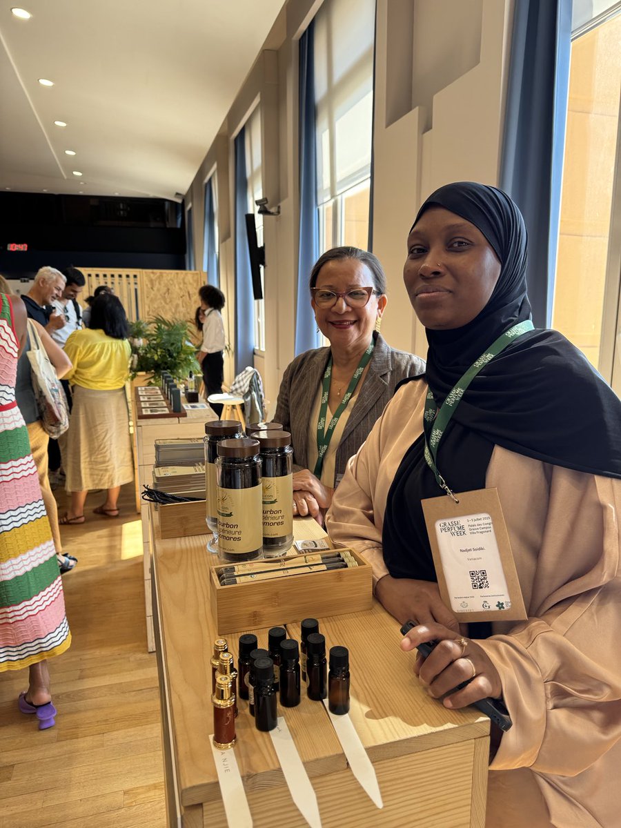 Ce matin à la Grasse perfume week avec l’aimable accompagnement de la ⁦<a href="/DG_ANPIComores/">Nadjati SOIDIKI</a>⁩