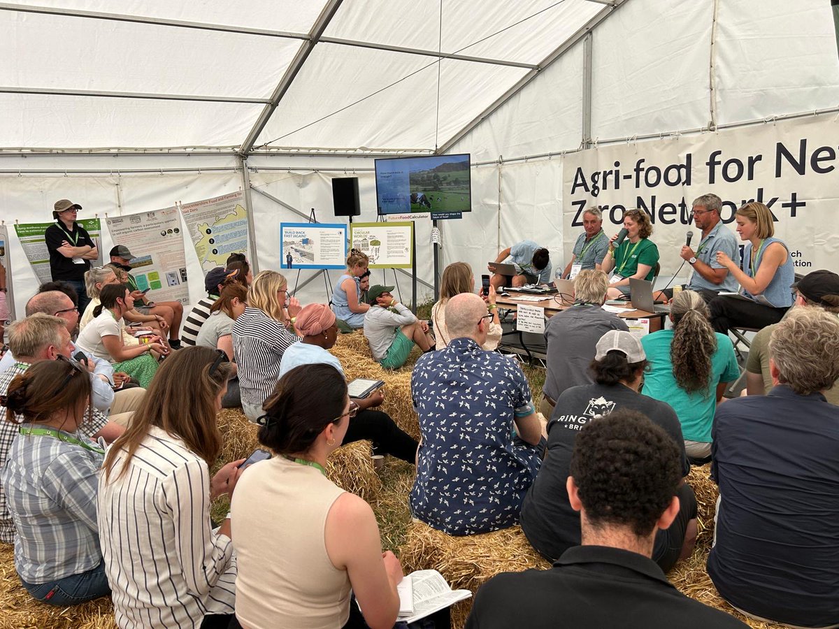 AFNnetwork's tweet image. Day 2 at #Groundswell25 with 2 fab sessions already under our belt and 2 more to look forward to:
💹 De-risking the transition – collective insurance and green financing 2-3pm
💷 Salary sacrifice – a tool to support sustainable farming? More details here 👉tinyurl.com/2jnadcm5