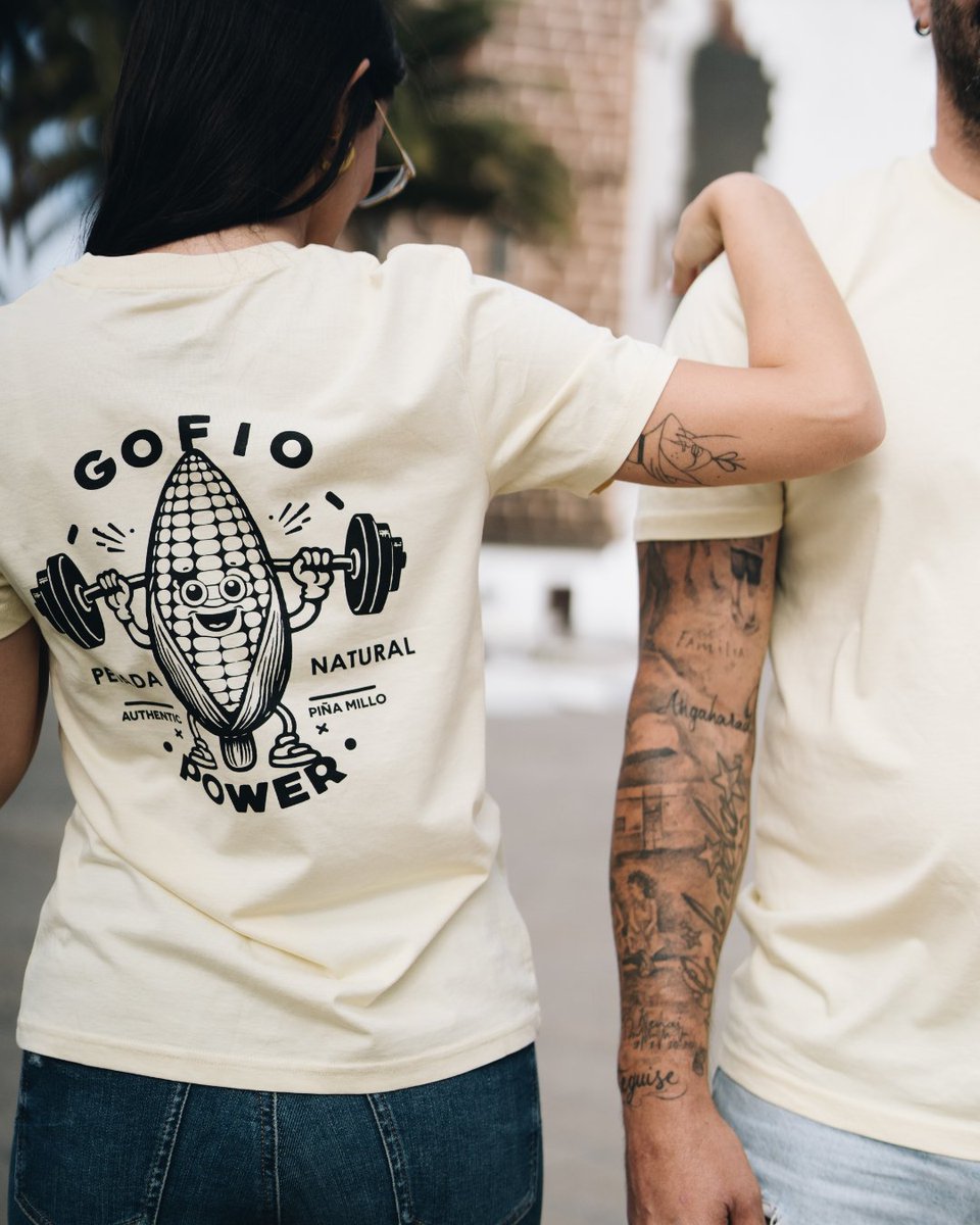 Más que ropa, llevamos raíces: estilo con sabor a gofio canario 🌽💪🏼.

No olvides tu dosis de gofio diaria 😎

#Canarias #IslasCanarias #ElaboradoAquí