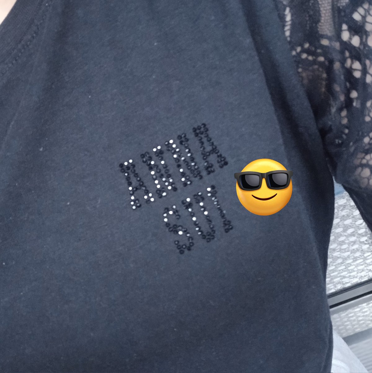 yunanimity_'s tweet image. On-chain fit check:
ANNA SUI = still Sui💧
#gm #Sui #FitCheck #XOCIETY #Web3Style