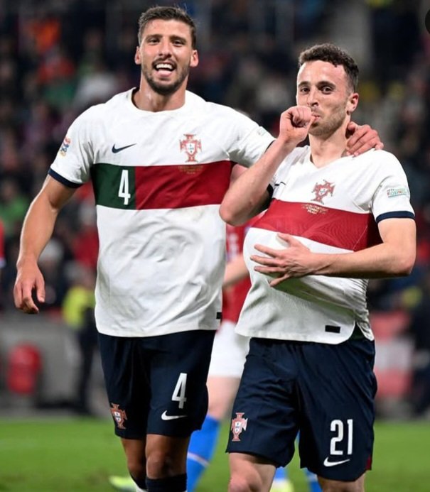 Cheeish great moments because when it's over its over 💔