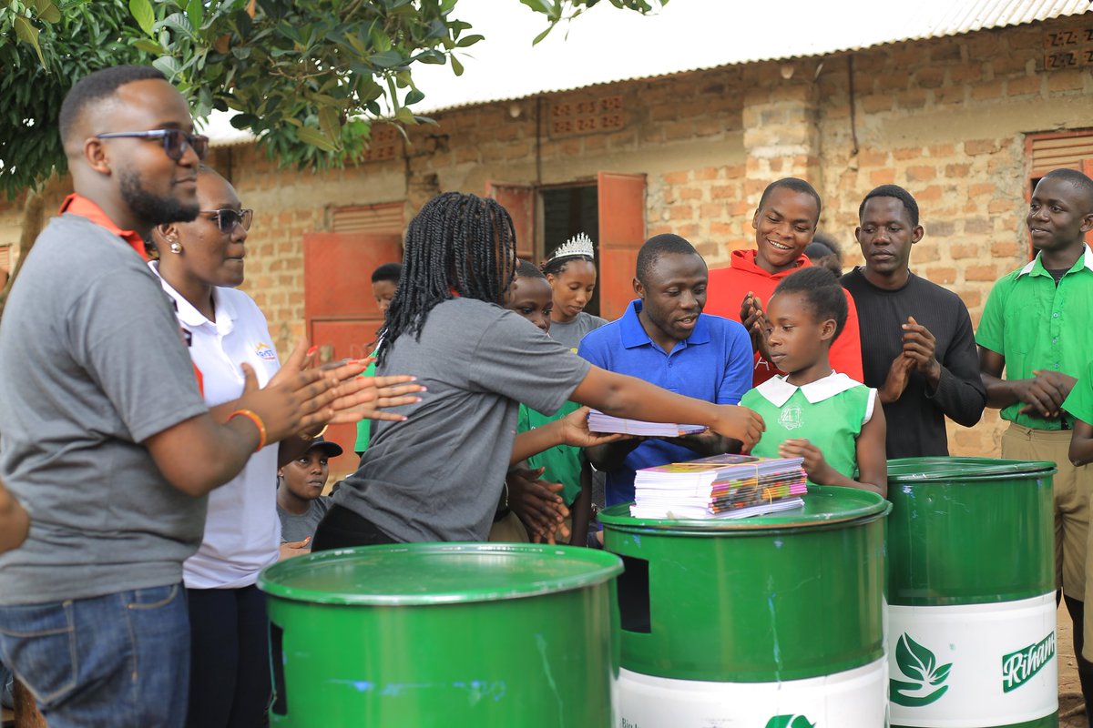 On Tuesday, 1st July we had our first project of the Rotary year. We gave scholastic materials, sanitary pads, dustbins, Very proud of the guys we worked with and credit to all the sponsors #UniteForGood