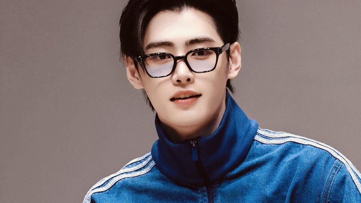 gyukissed's tweet photo. hits different cause it's you,
a #sunsun mpreg 🔞 filo au

— wherein they were supposedly just the friends turned fubus trope, until arvin (sh) gets july (sn) pregnant accidentally...

or was it really an accident? 🥱 https://t.co/bOp6bZlwb9