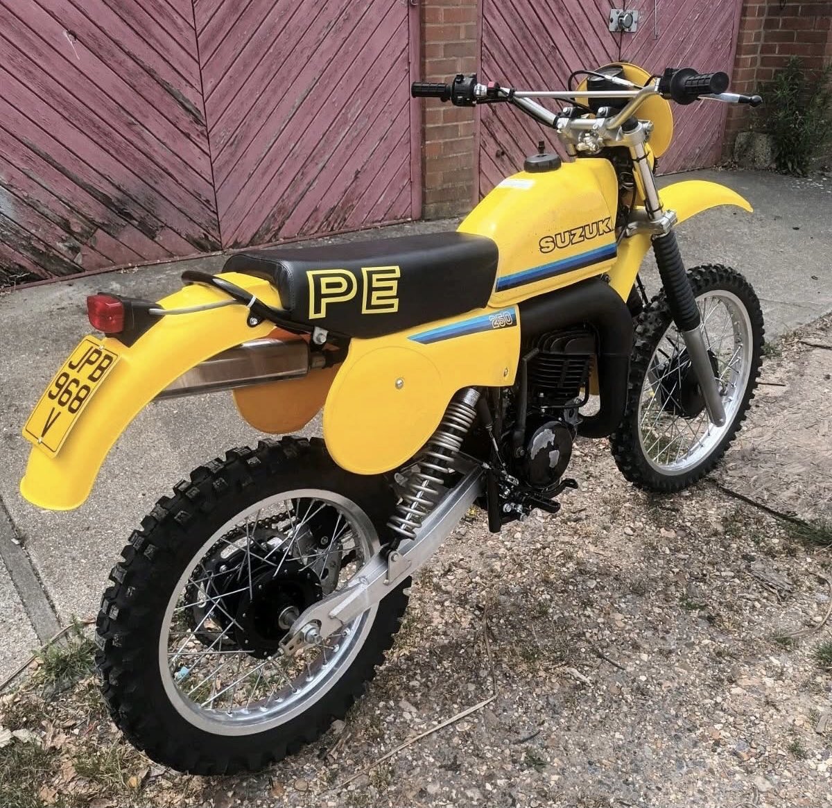 popsyosh34's tweet photo. PE250 #TrackerThursday 💋 https://t.co/qrJmqH3WZZ