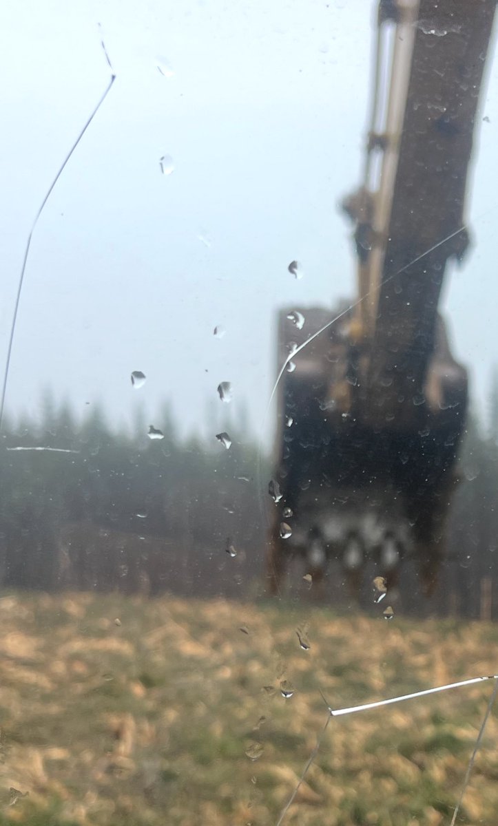 Hello Followers!!!!! Hope you’re spending all your time and money on fuel Following me again today!!!  again today 😘