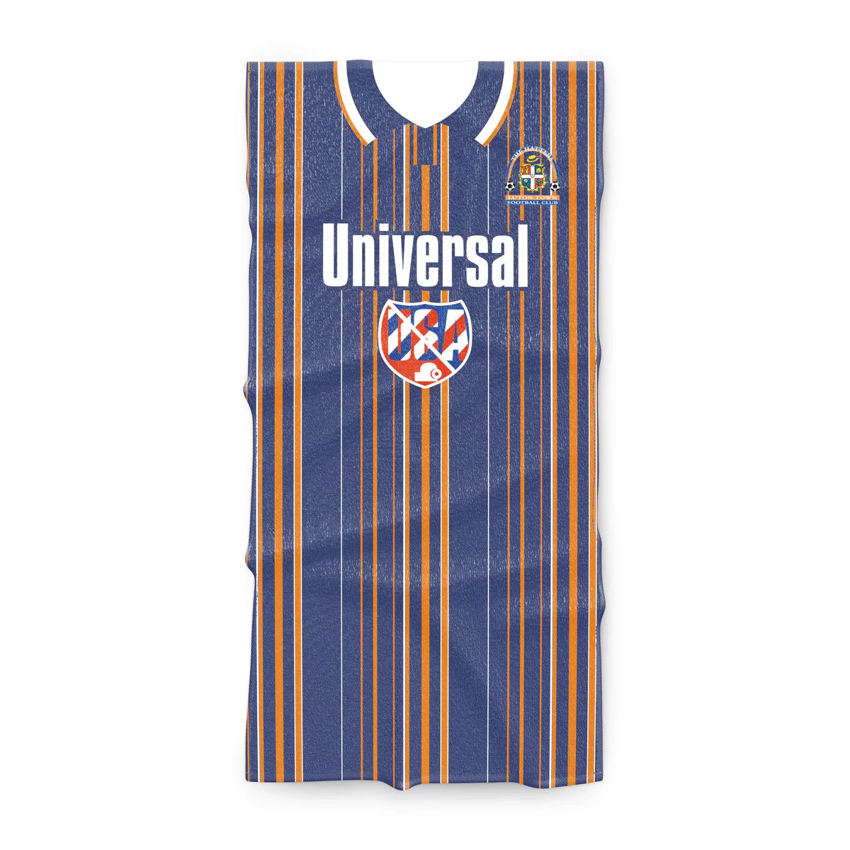 Fancy the chance of a FREE Luton Town retro beach towel for your holiday, from theterracestore.com/collections/lu…?

Retweet and comment below to enter! #LTFC