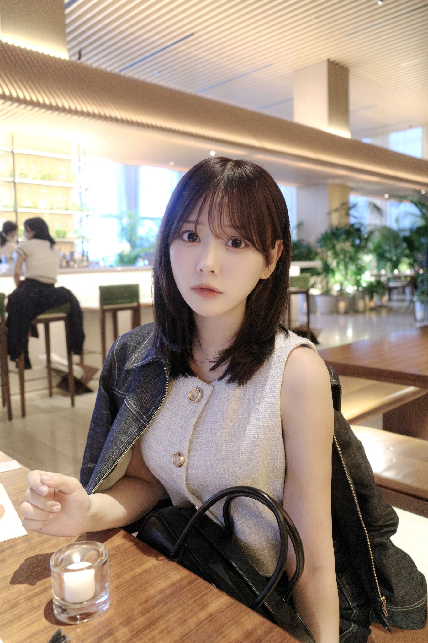 齊藤なぎさ　211枚まとめ売り　24時間以内発送可 FZUIs5daUAEMZqw.jpg