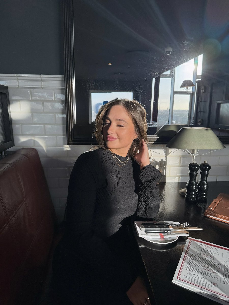 enjoyin life a lil too much😋