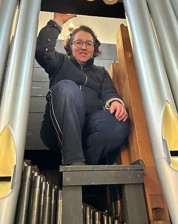 SWomenOrganists's tweet image. The most recent SWO spotlight highlights Abigail Balfour-Rowley, who has worked for three of the UK's well known organ building companies.
societyofwomenorganists.co.uk/post/spotlight…