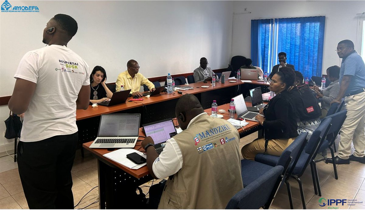 AmodefaOficial's tweet photo. A AMODEFA, liderada pelo DPI, participa de 30 de Junho a 04 de Julho, em Maputo, numa reunião do Projecto SHIFT´S.  O projecto vai ser implementado em Moçambique , Benin e Nigéria, de 2025 a 2031, com o financiamento do GAC, através da Action Canada e com apoio técnico da IPPF. https://t.co/hdVW7BYjyp