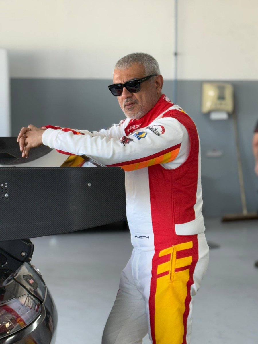 TrollywoodOffl's tweet image. AK 💥♥️

#AjithKumar
