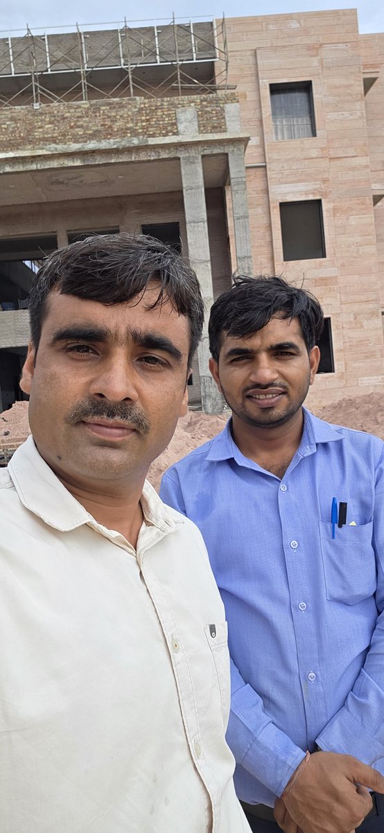 पाठशाला प्रबंधक भाई ओमप्रकाश, आपणी पाठशाला के शुरुआती संघर्षशील साथी। 
             जन्मदिन की बहुत बहुत शुभकामनाएं ... सदा ही मंगल हो !
