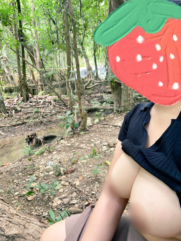 น้ำตกอากาศดีมาก เสียวมากด้วย ภูเขาเนินสวยมาก
#outdoor #โนบรา